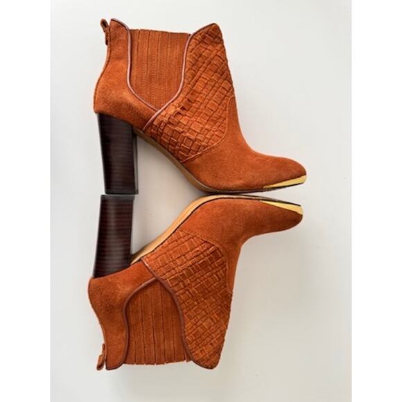 Elliott Lucca Women's Ankle Boots Size 9 Rust Suede High Heel Western Style - Picture 5 of 5